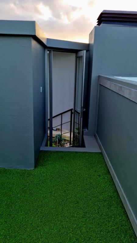 To Let 2 Bedroom Property for Rent in Island View Western Cape